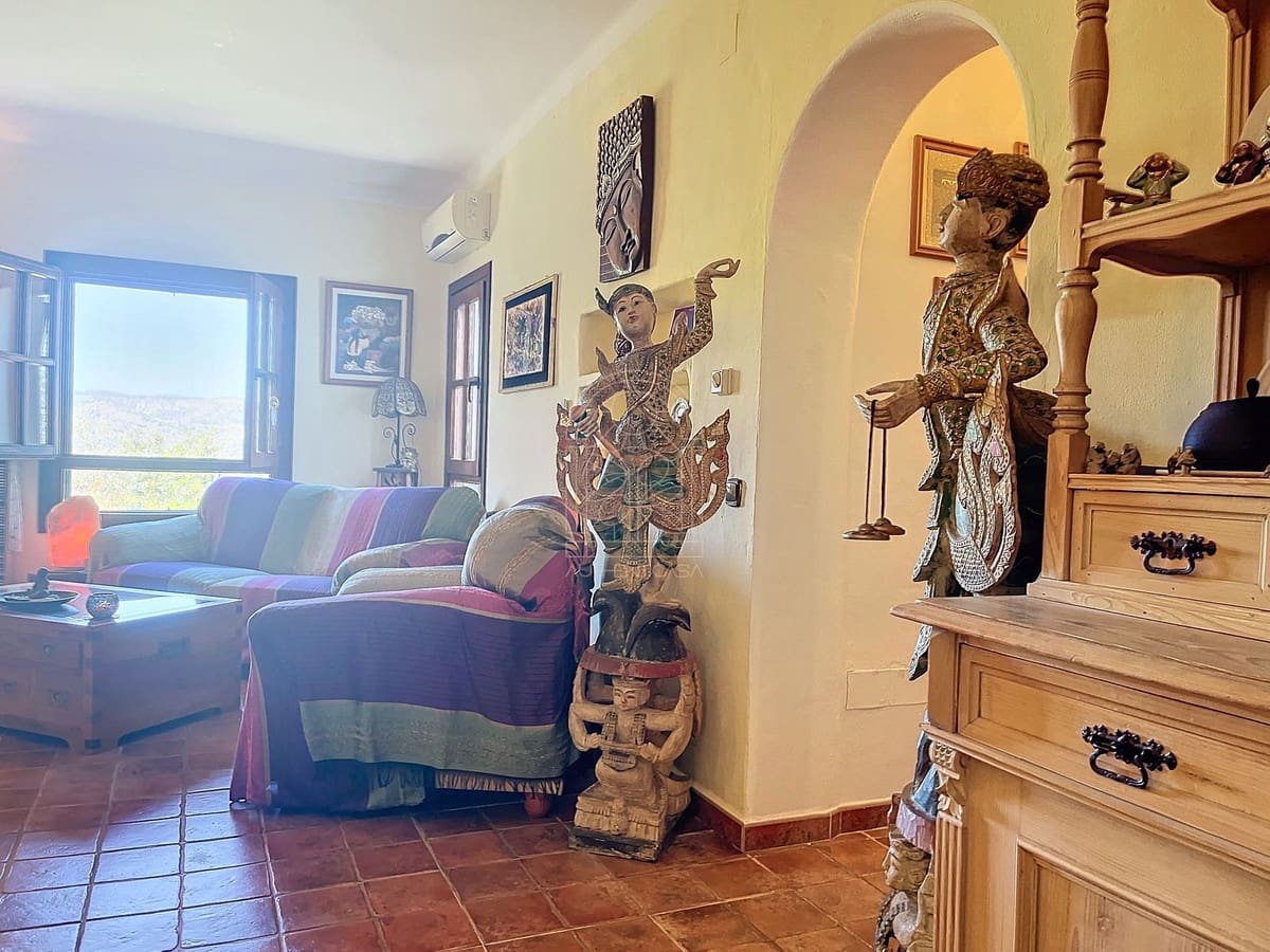 4 soveværelse Finca/Landehus til salg i Comares - € 324.000 (Ref: 9363387)