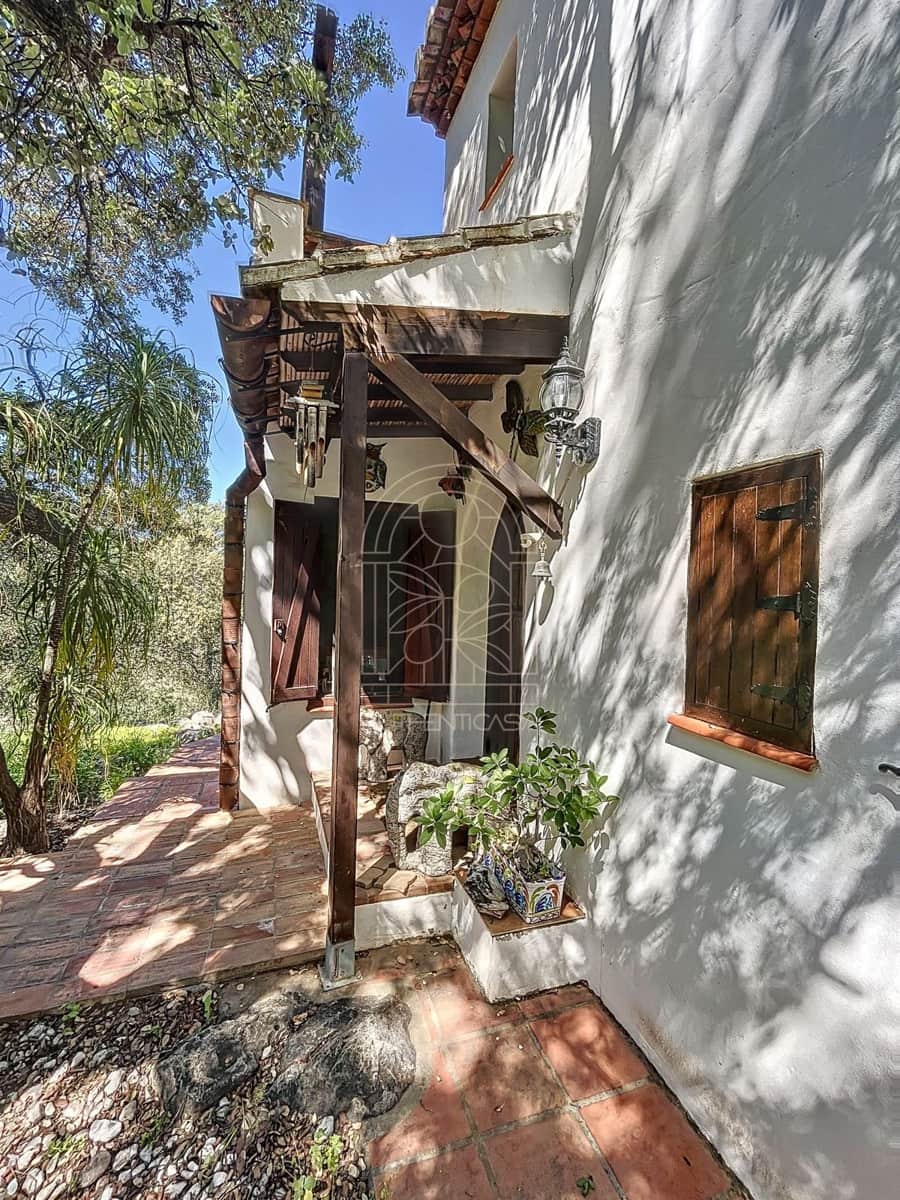 4 soveværelse Finca/Landehus til salg i Comares - € 324.000 (Ref: 9363387)