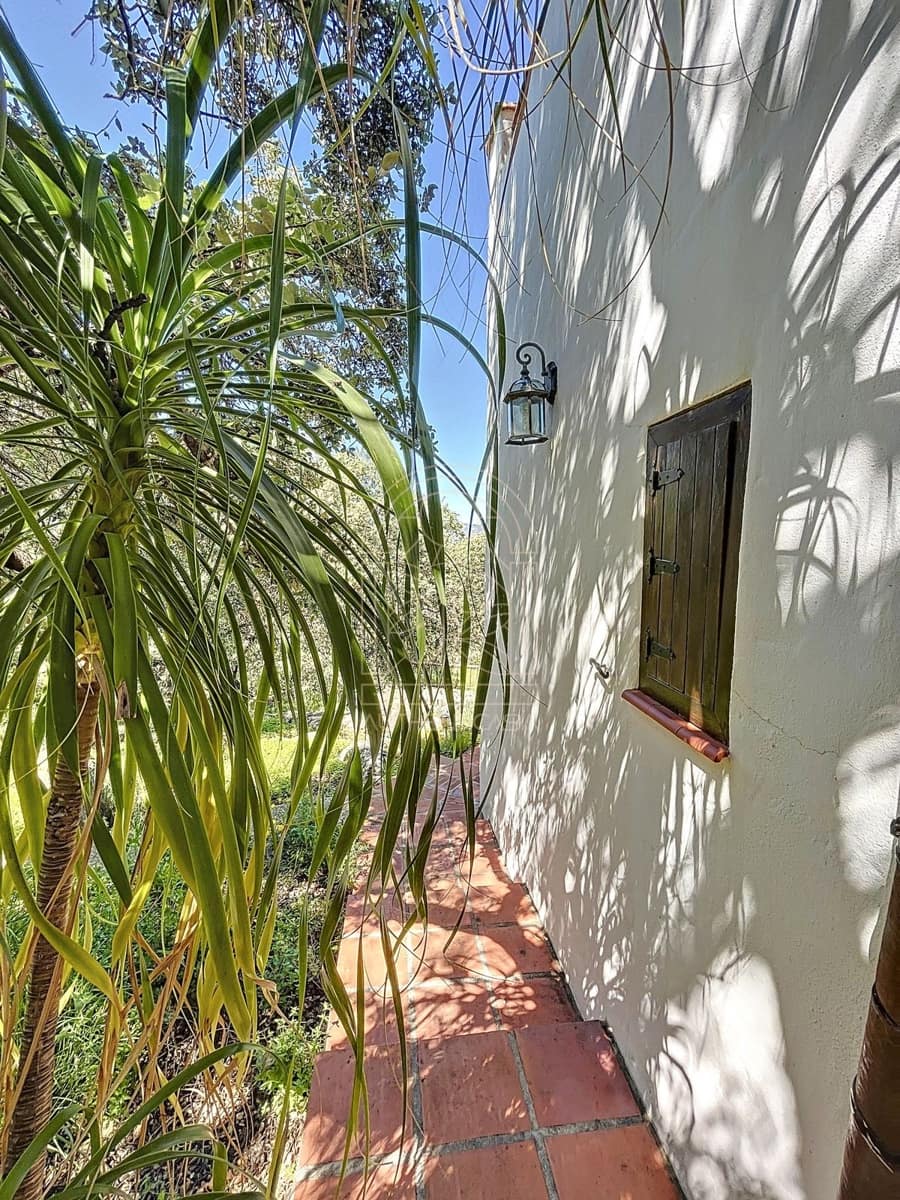 4 soveværelse Finca/Landehus til salg i Comares - € 324.000 (Ref: 9363387)