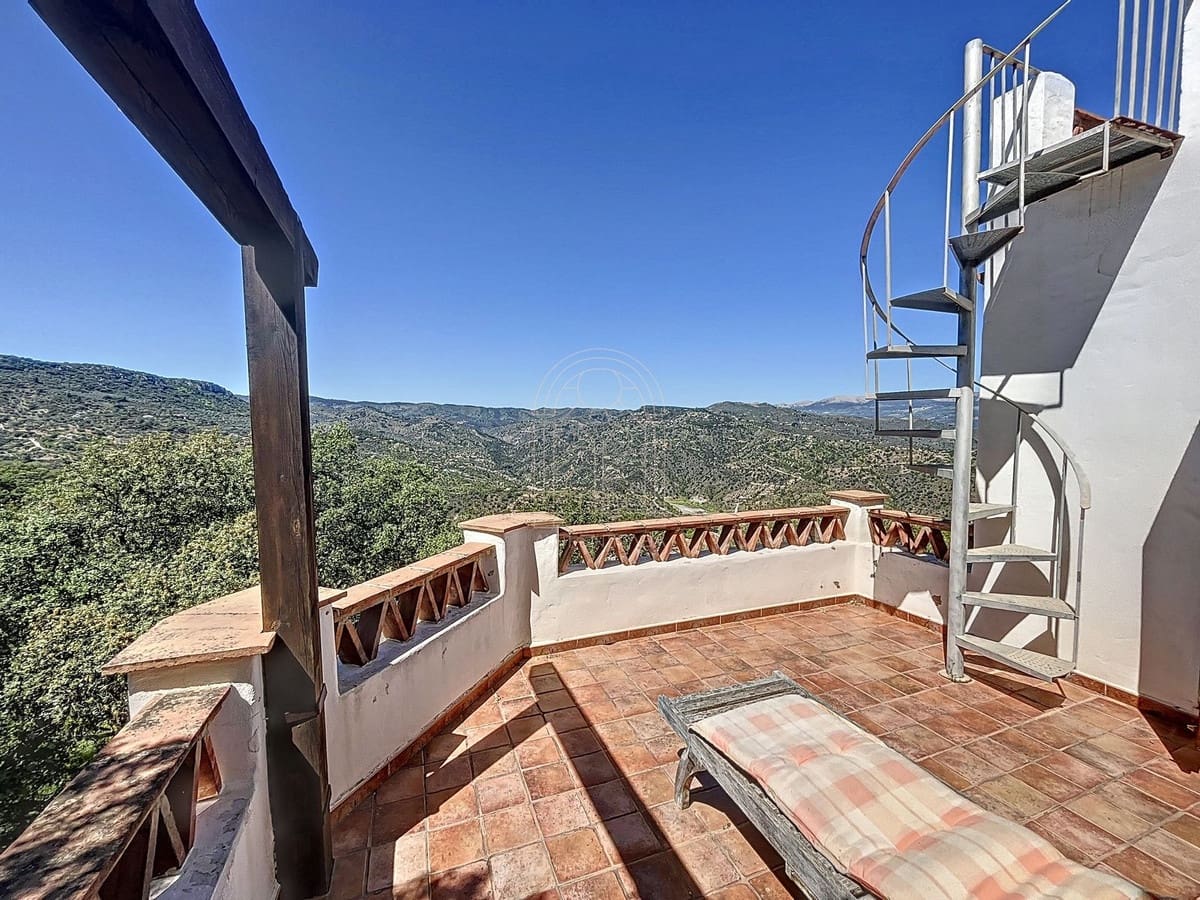 4 soveværelse Finca/Landehus til salg i Comares - € 324.000 (Ref: 9363387)