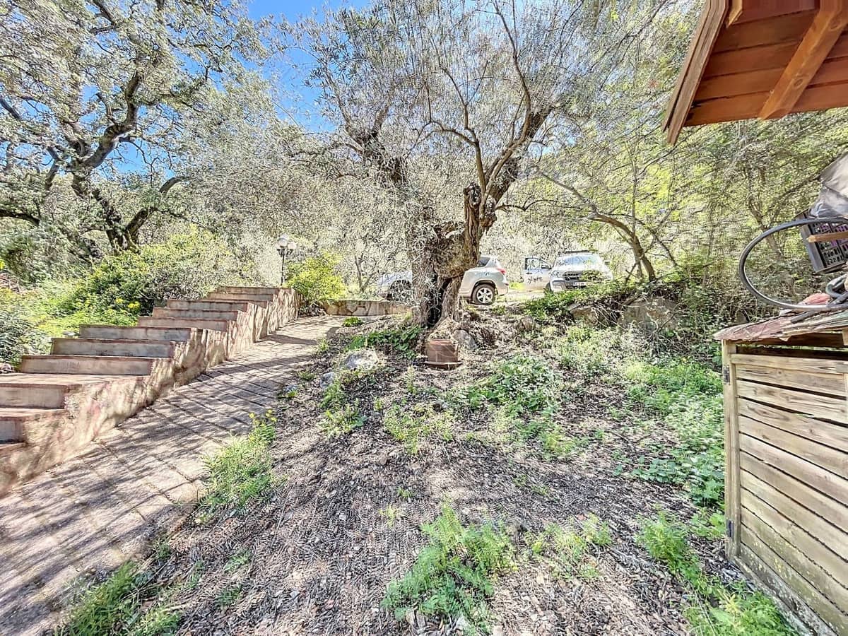 4 soveværelse Finca/Landehus til salg i Comares - € 324.000 (Ref: 9363387)