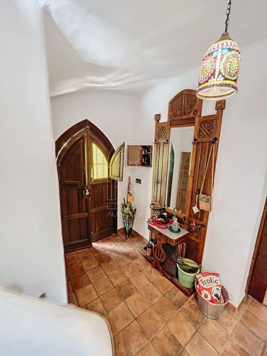 Finca/Casa Rural de 4 habitaciones en Comares en venta - 324.000 € (Ref: 9363387)