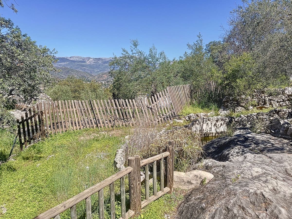 Finca/Casa Rural de 4 habitaciones en Comares en venta - 324.000 € (Ref: 9363387)