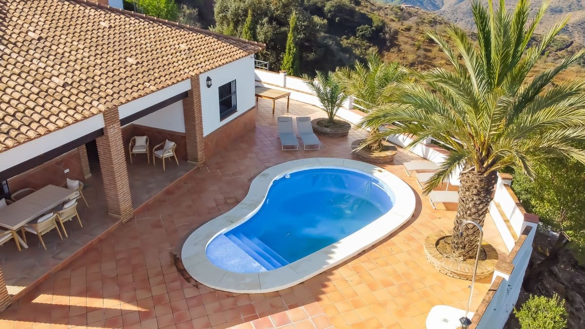 6 soverom Finca/Herregård til salgs i Malaga by med svømmebasseng garasje - € 845 000 (Ref: 9386645)