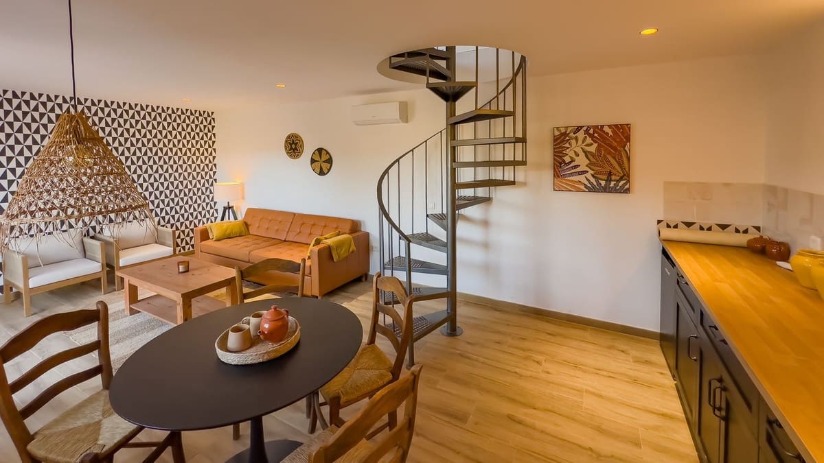 6 soverom Finca/Herregård til salgs i Malaga by med svømmebasseng garasje - € 845 000 (Ref: 9386645)
