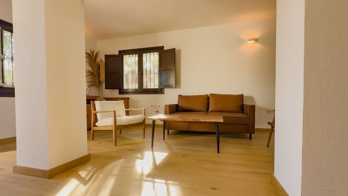 6 soverom Finca/Herregård til salgs i Malaga by med svømmebasseng garasje - € 845 000 (Ref: 9386645)