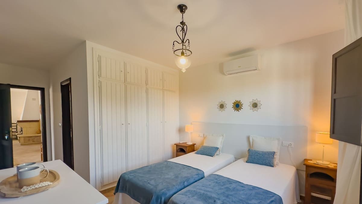 6 soverom Finca/Herregård til salgs i Malaga by med svømmebasseng garasje - € 845 000 (Ref: 9386645)