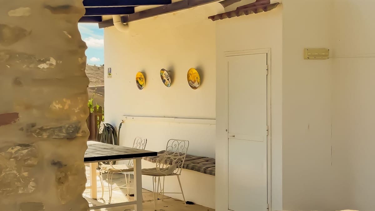 2 bedroom Finca/Country House for sale in Villanueva de la Concepcion with pool garage - € 275,000 (Ref: 9421989)