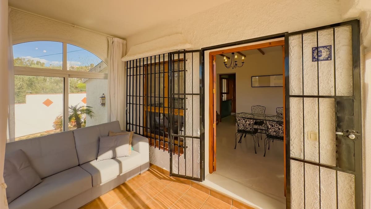 2 slaapkamer Villa te koop in Almogia met zwembad garage - € 309.000 (Ref: 9421990)