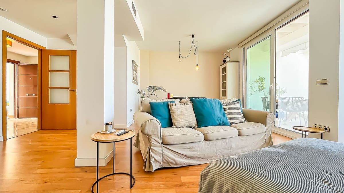 3 Zimmer Doppelhaus zu verkaufen in Malaga Stadt mit Pool Garage - 935.000 € (Ref: 9432470)