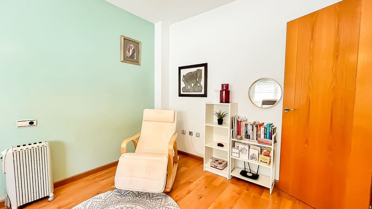 3 Zimmer Doppelhaus zu verkaufen in Malaga Stadt mit Pool Garage - 935.000 € (Ref: 9432470)