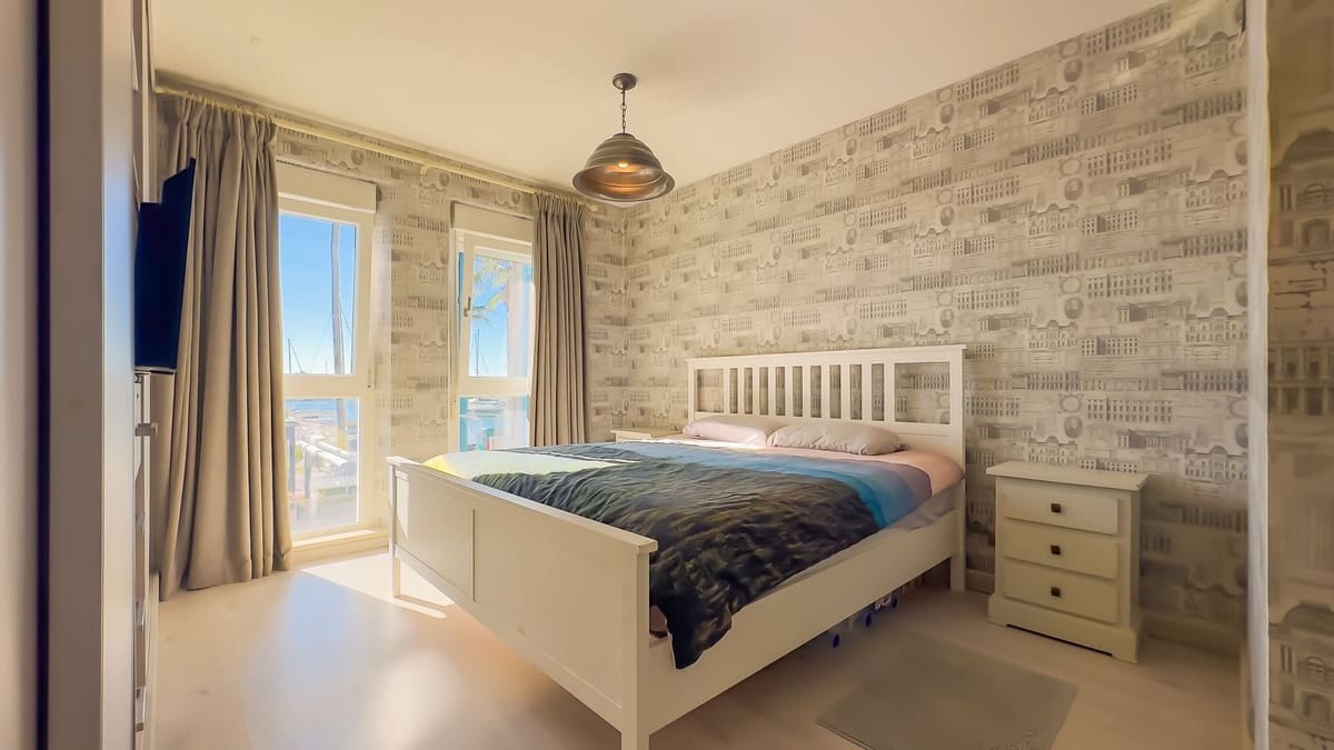 3 sovrum Lägenhet till salu i Sotogrande - 500 000 € (Ref: 9432651)