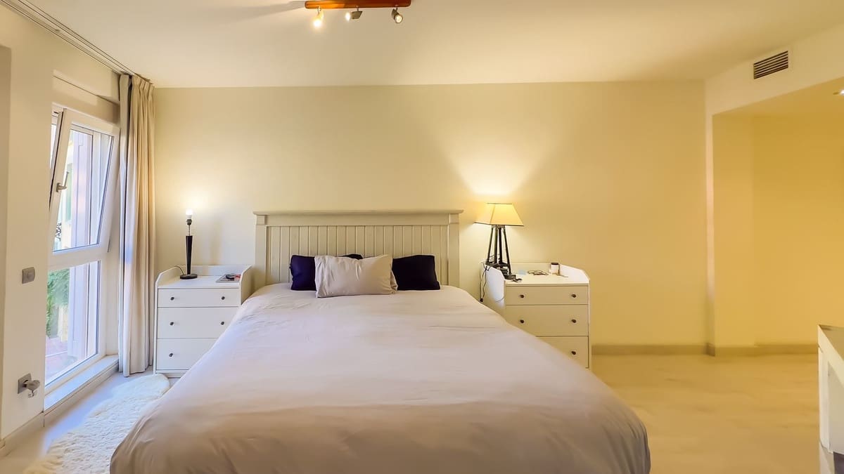 3 slaapkamer Appartement te koop in Sotogrande - € 500.000 (Ref: 9432651)