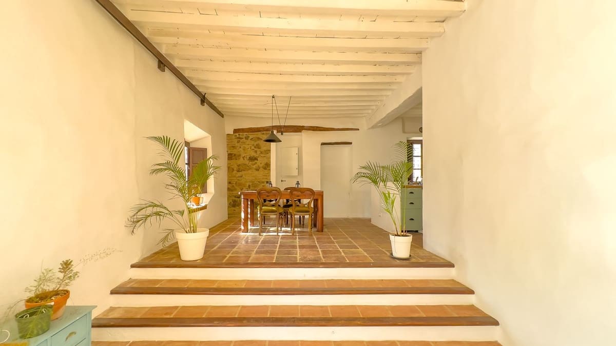8 chambre Finca/Maison de Campagne à vendre à Malaga ville avec piscine garage - 1 195 000 € (Ref: 9438759)