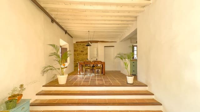 8 chambre Finca/Maison de Campagne à vendre à Malaga ville avec piscine garage - 1 195 000 € (Ref: 9438759)