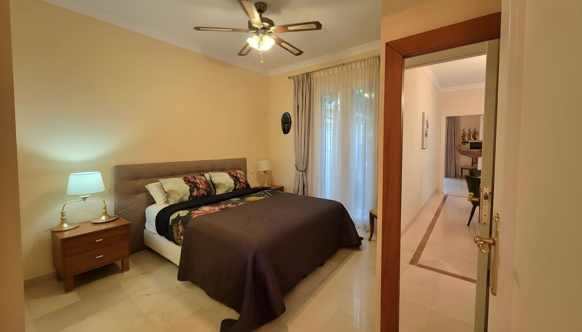 2 slaapkamer Appartement te koop in Bahia de Casares met zwembad garage - € 499.000 (Ref: 9447326)