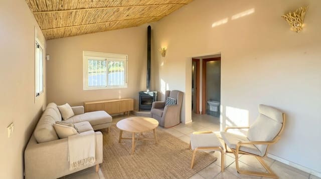 2 soveværelse Finca/Landehus til salg i Coín med swimmingpool garage - € 250.000 (Ref: 9448931)