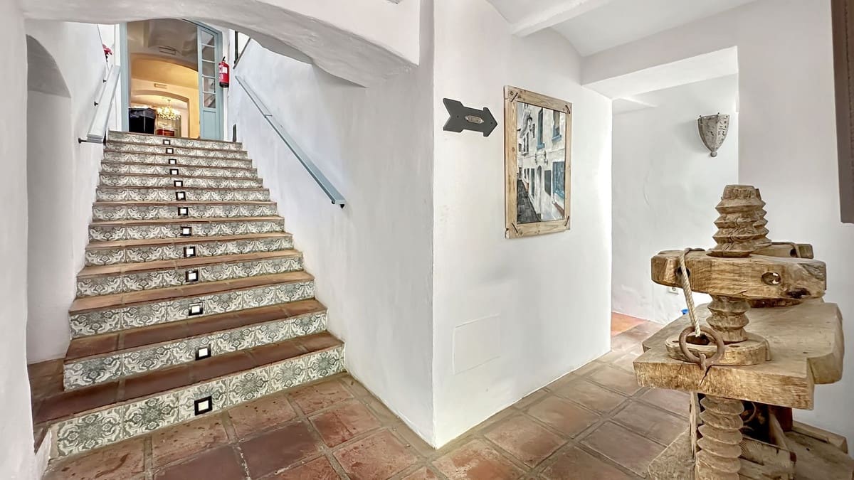 Bar/Restaurante de 4 habitaciones en Alhaurín el Grande en alquiler - 3.500 € (Ref: 9467737)