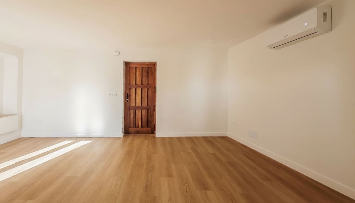 3 bedroom Townhouse for sale in Ojen - € 375,000 (Ref: 9503543)