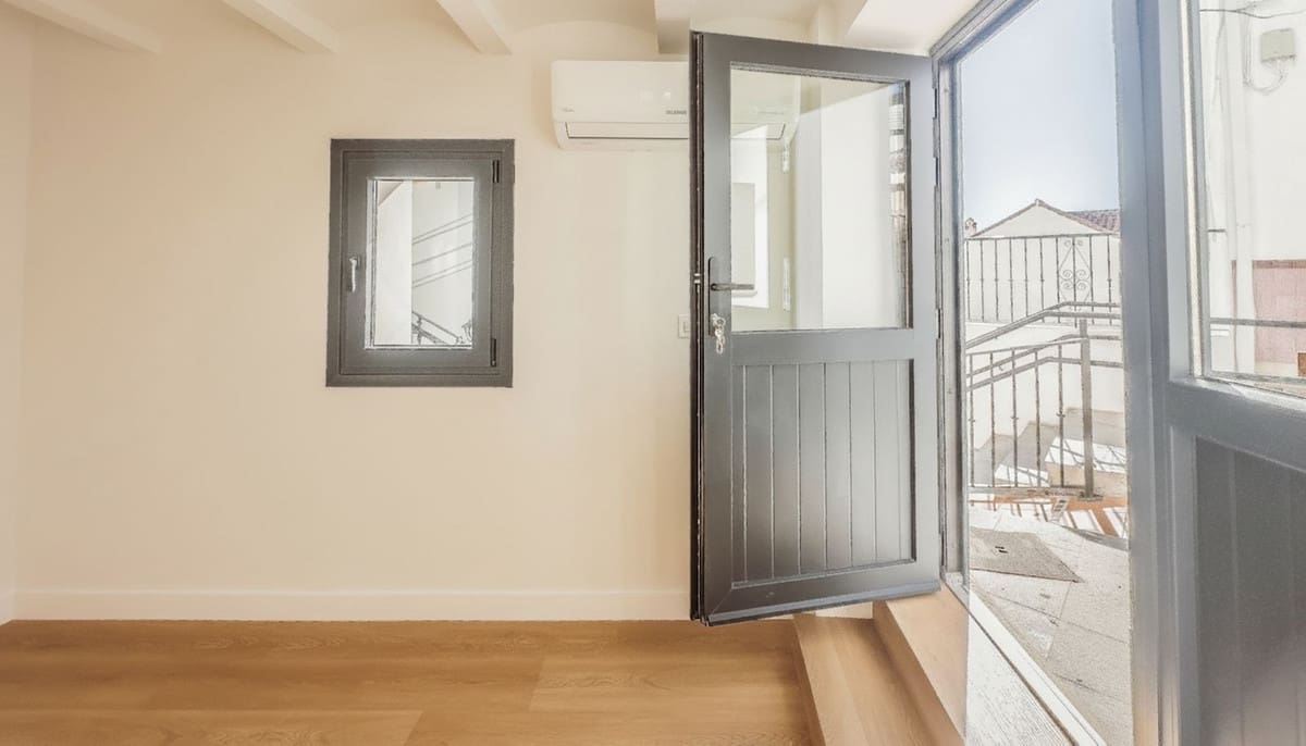 3 bedroom Townhouse for sale in Ojen - € 375,000 (Ref: 9503543)