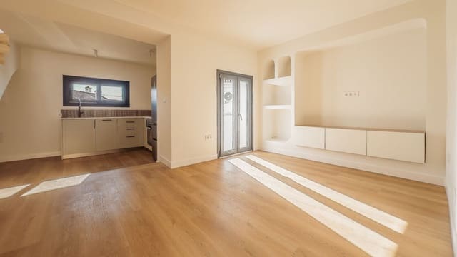 3 quarto Casa em Banda para venda em Ojen - 375 000 € (Ref: 9503543)