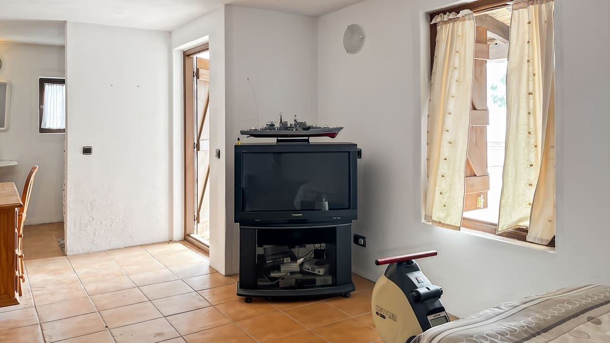 9 sovrum Finca/Hus på landet till salu i Villanueva del Rosario med pool garage - 780 000 € (Ref: 9528941)