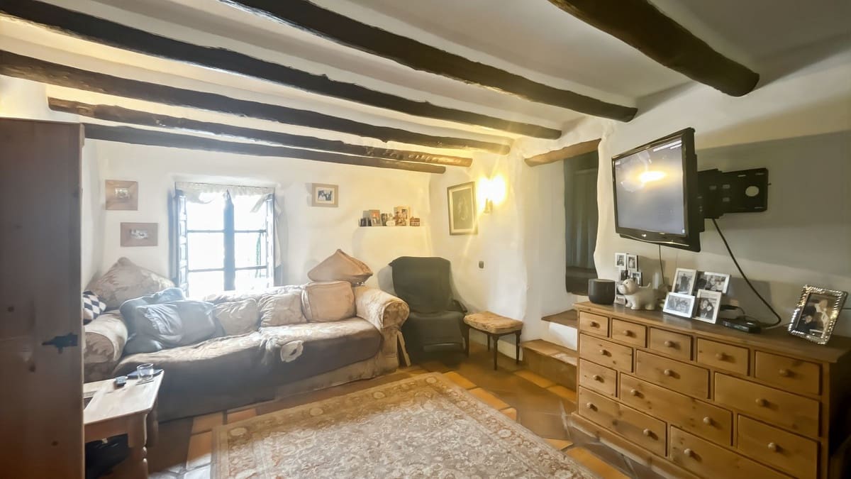 9 sovrum Finca/Hus på landet till salu i Villanueva del Rosario med pool garage - 780 000 € (Ref: 9528941)