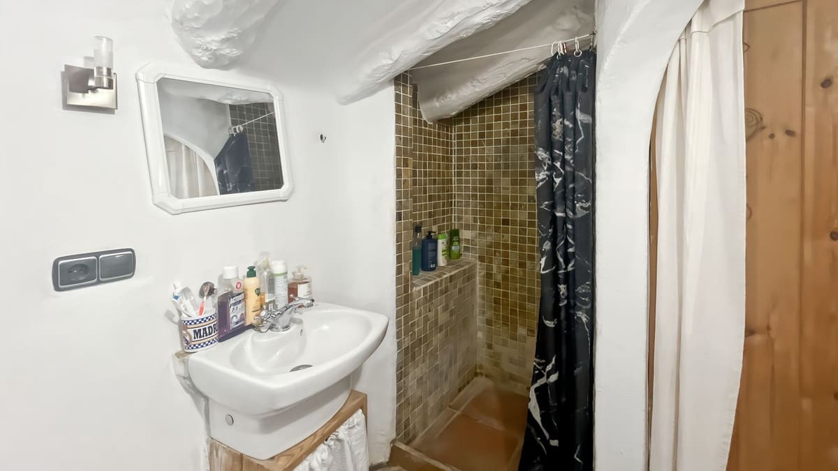 9 sovrum Finca/Hus på landet till salu i Villanueva del Rosario med pool garage - 780 000 € (Ref: 9528941)