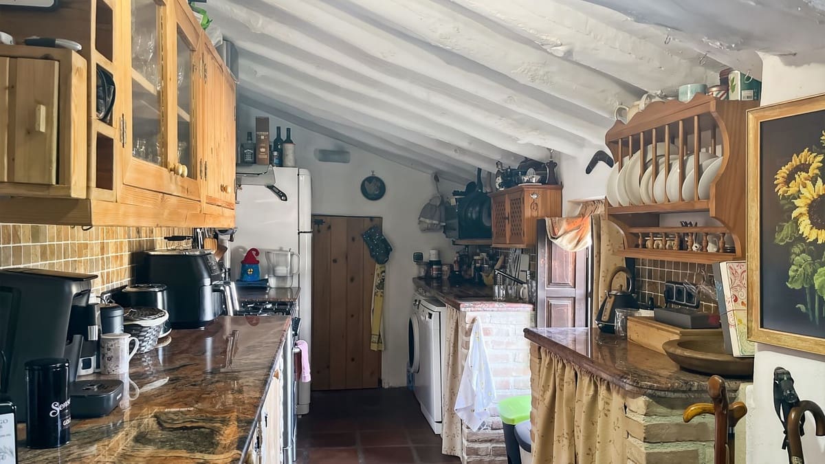 9 sovrum Finca/Hus på landet till salu i Villanueva del Rosario med pool garage - 780 000 € (Ref: 9528941)