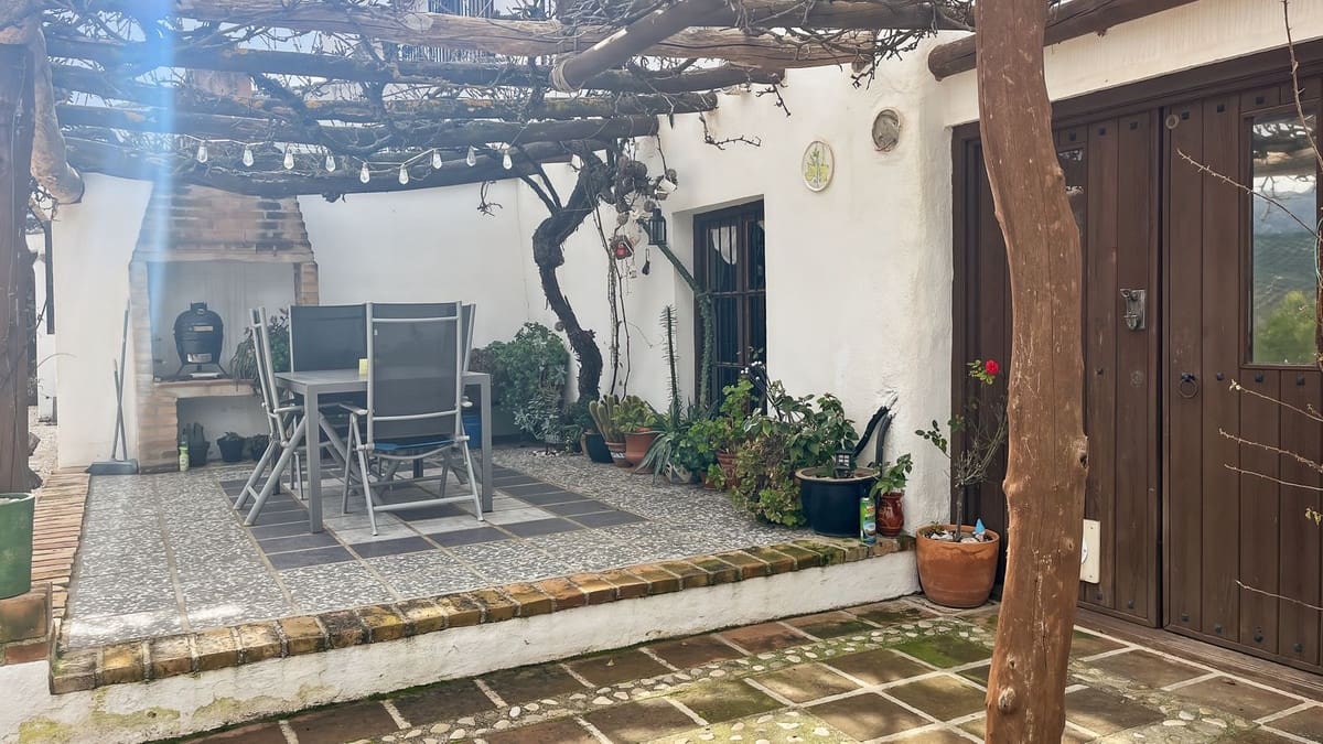 9 sovrum Finca/Hus på landet till salu i Villanueva del Rosario med pool garage - 780 000 € (Ref: 9528941)