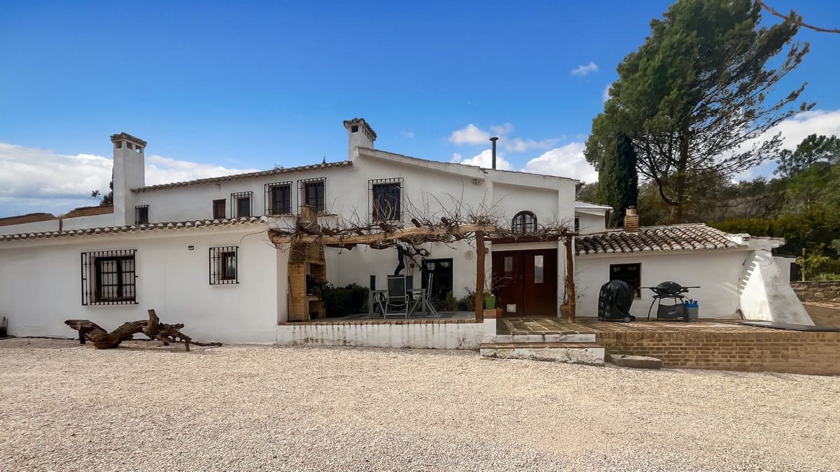 9 sovrum Finca/Hus på landet till salu i Villanueva del Rosario med pool garage - 780 000 € (Ref: 9528941)