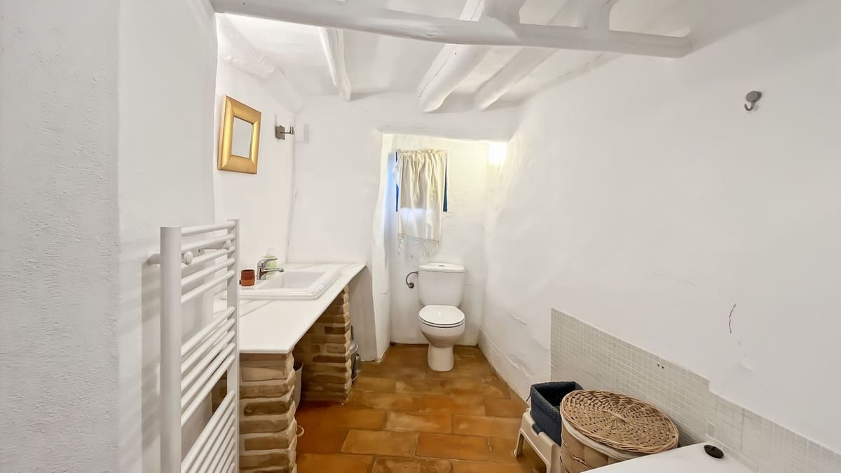 9 sovrum Finca/Hus på landet till salu i Villanueva del Rosario med pool garage - 780 000 € (Ref: 9528941)