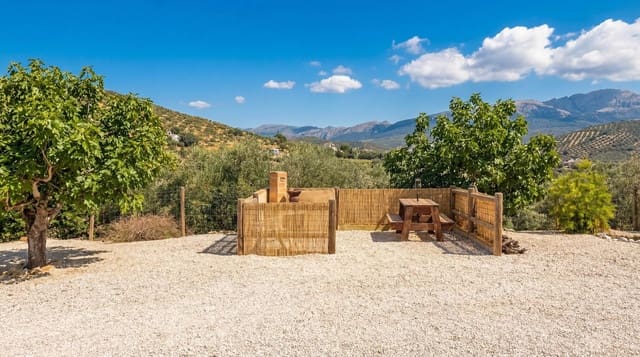 9 soveværelse Finca/Landehus til salg i Villanueva del Rosario med swimmingpool garage - € 780.000 (Ref: 9528941)