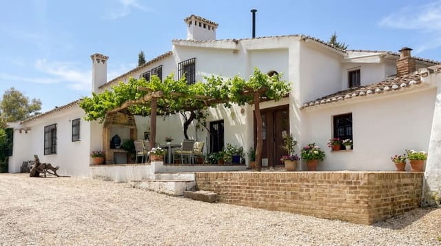 9 slaapkamer Finca/Landhuis te koop in Villanueva del Rosario met zwembad garage - € 780.000 (Ref: 9528941)