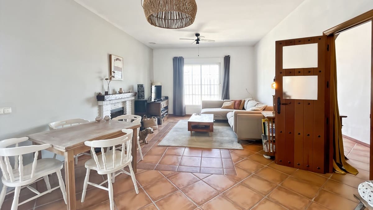 3 soveværelse Villa til salg i Colmenar med swimmingpool garage - € 436.000 (Ref: 9528942)