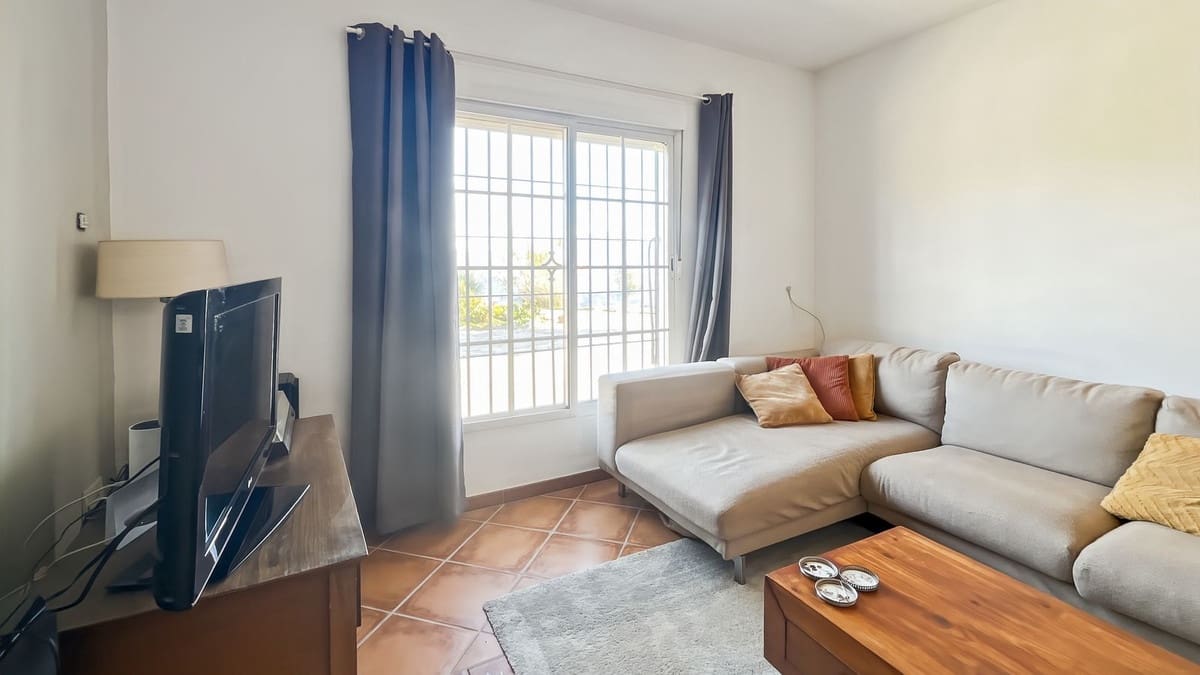 3 soveværelse Villa til salg i Colmenar med swimmingpool garage - € 436.000 (Ref: 9528942)