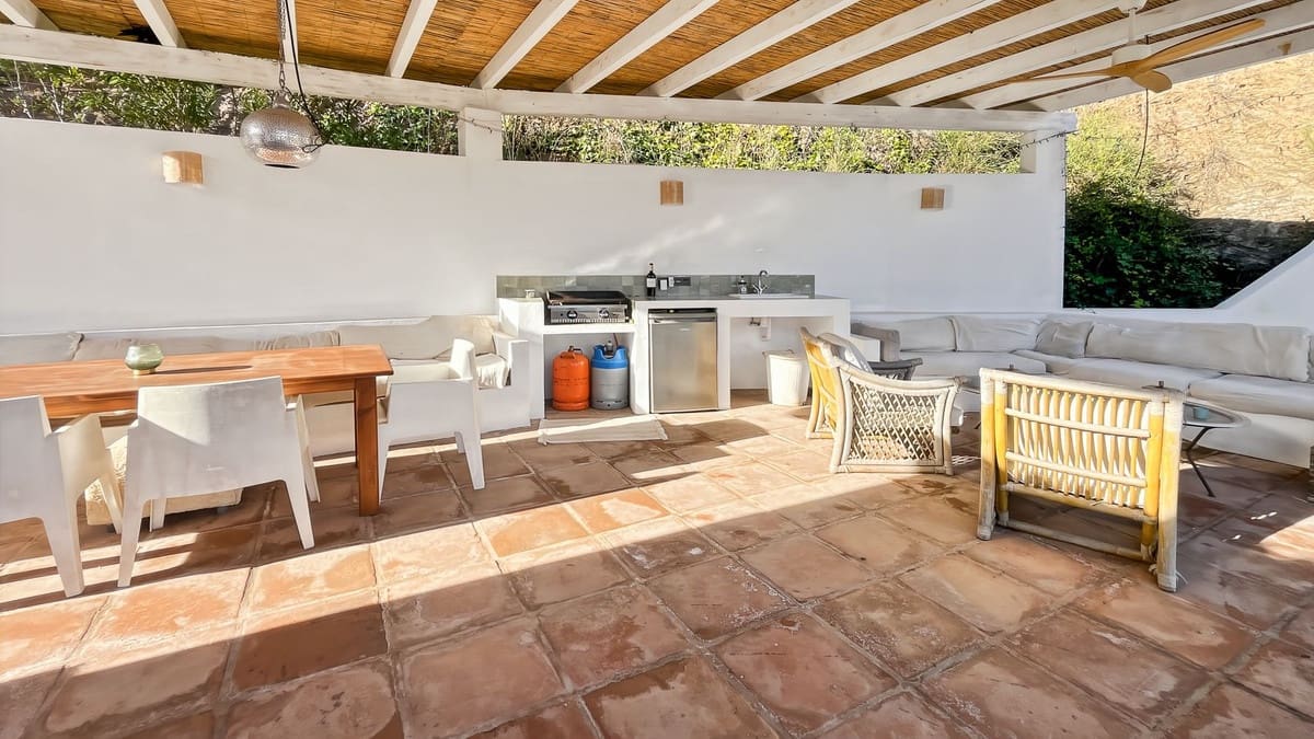 3 soveværelse Villa til salg i Colmenar med swimmingpool garage - € 436.000 (Ref: 9528942)