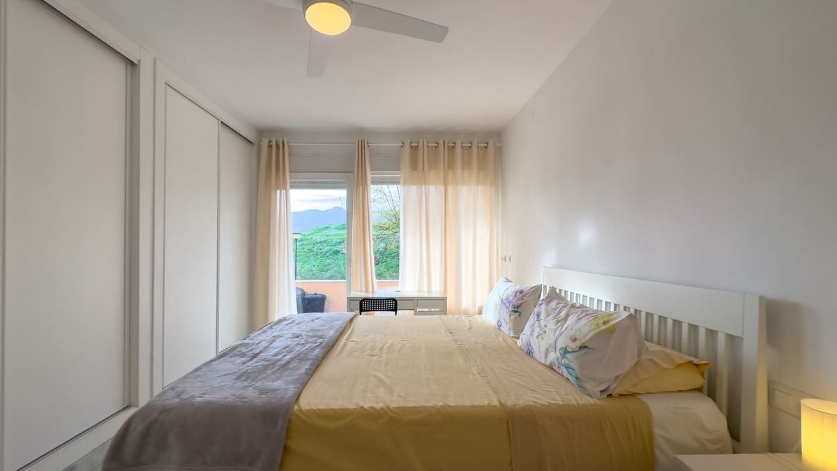 Apartamento de 2 habitaciones en Alhaurín de la Torre en venta con piscina garaje - 350.000 € (Ref: 9535065)