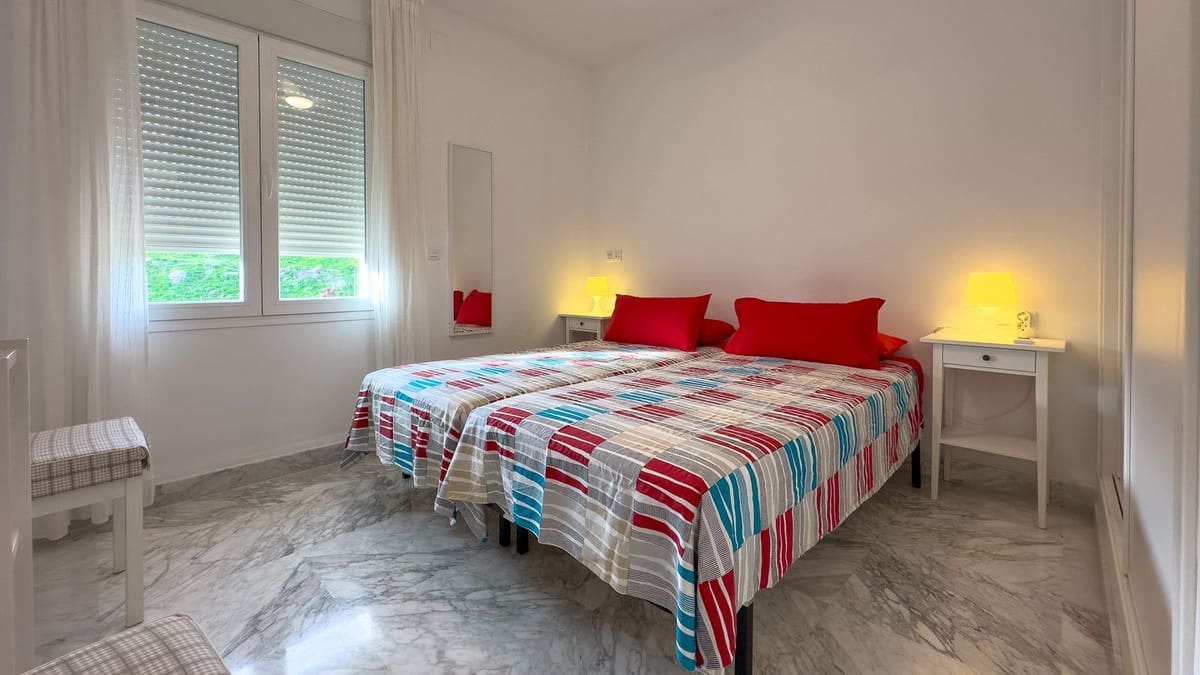 Apartamento de 2 habitaciones en Alhaurín de la Torre en venta con piscina garaje - 350.000 € (Ref: 9535065)