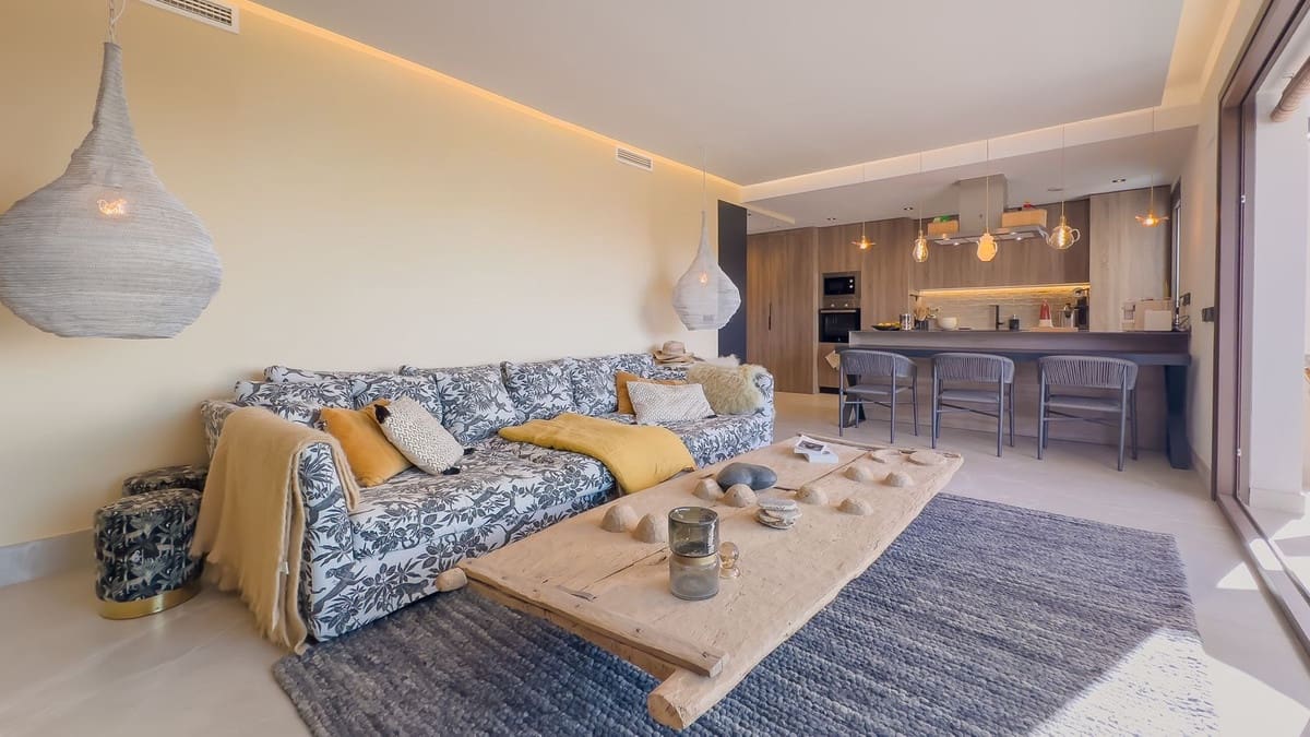 3 quarto Penthouse para venda em Istan com piscina garagem - 1 150 000 € (Ref: 9539687)