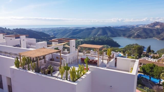 Ático de 3 habitaciones en Istán en venta con piscina garaje - 1.150.000 € (Ref: 9539687)