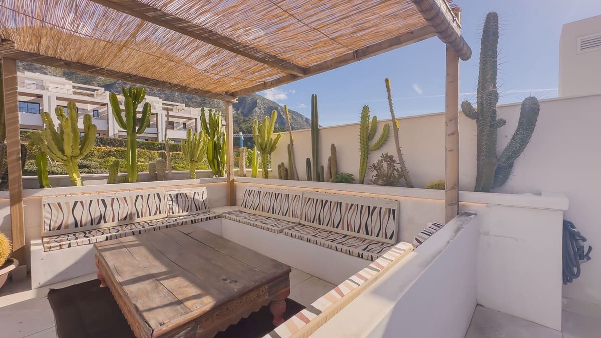 3 Zimmer Penthouse zu verkaufen in Istan mit Pool Garage - 1.150.000 € (Ref: 9539687)