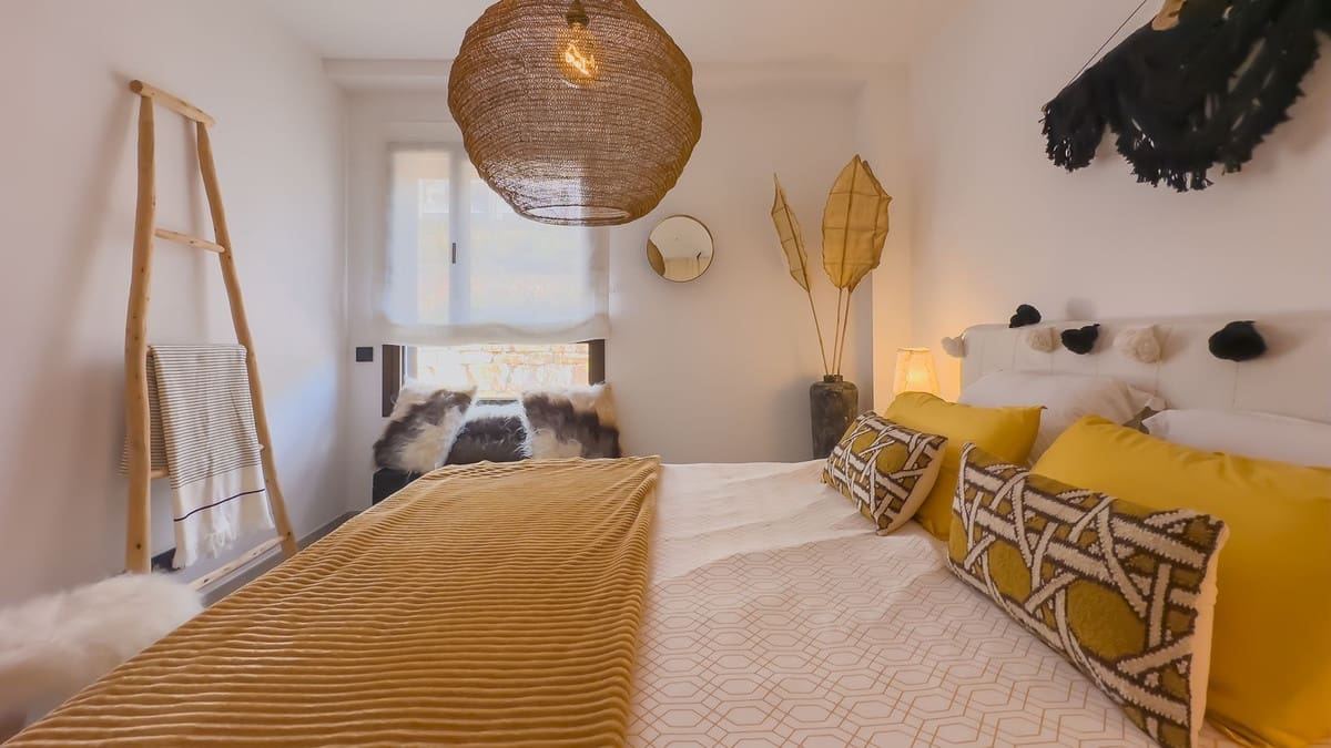 3 Zimmer Penthouse zu verkaufen in Istan mit Pool Garage - 1.150.000 € (Ref: 9539687)