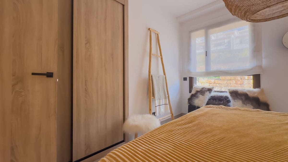 3 Zimmer Penthouse zu verkaufen in Istan mit Pool Garage - 1.150.000 € (Ref: 9539687)