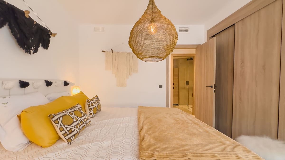 3 Zimmer Penthouse zu verkaufen in Istan mit Pool Garage - 1.150.000 € (Ref: 9539687)