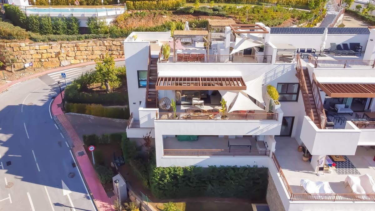 3 quarto Penthouse para venda em Istan com piscina garagem - 1 150 000 € (Ref: 9539687)