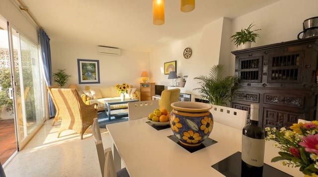 2 chambre Maison de Ville à vendre à Calahonda, Mijas avec piscine garage - 315 000 € (Ref: 9566280)