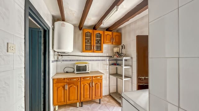 3 bedroom Townhouse for sale in Comares - € 85,000 (Ref: 9592111)