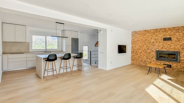 3 slaapkamer Villa te huur in Riogordo met garage - € 2.000 (Ref: 9597273)