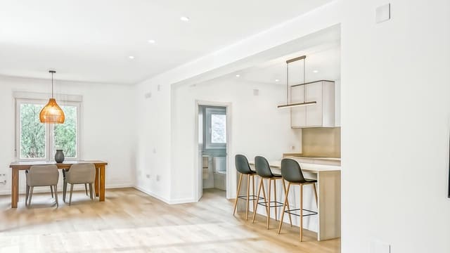 3 slaapkamer Villa te huur in Riogordo met garage - € 2.000 (Ref: 9597273)